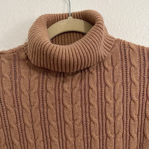 St John’s Bay Knit Cotton Blend Long Sleeve Camel Turtleneck Sweater Size XL - Picture 2 of 2